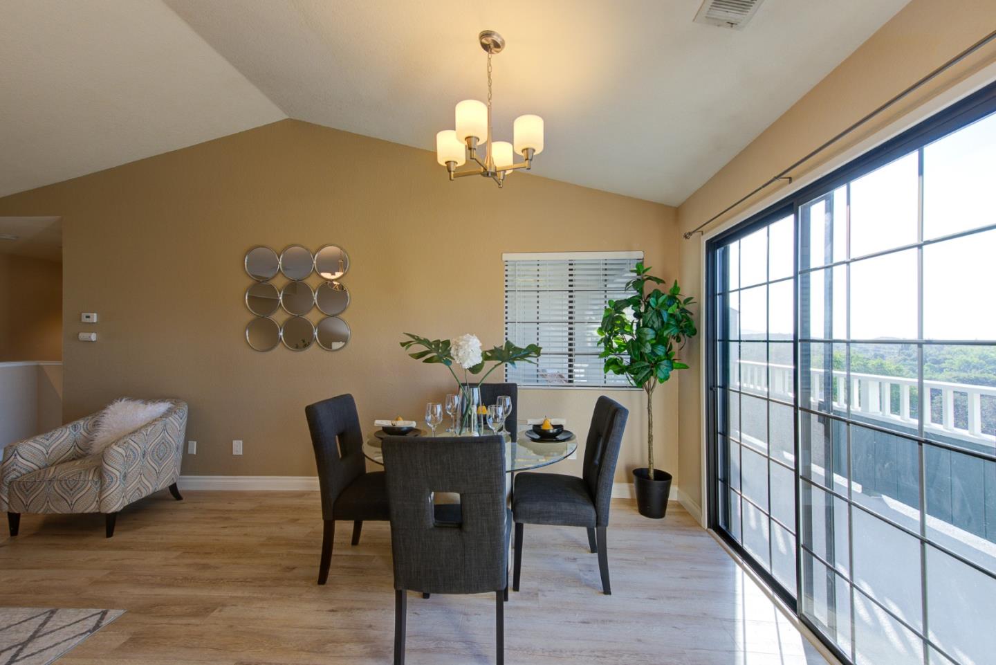 Detail Gallery Image 11 of 38 For 794 Golden Creek Ter, San Jose,  CA 95111 - 3 Beds | 3 Baths