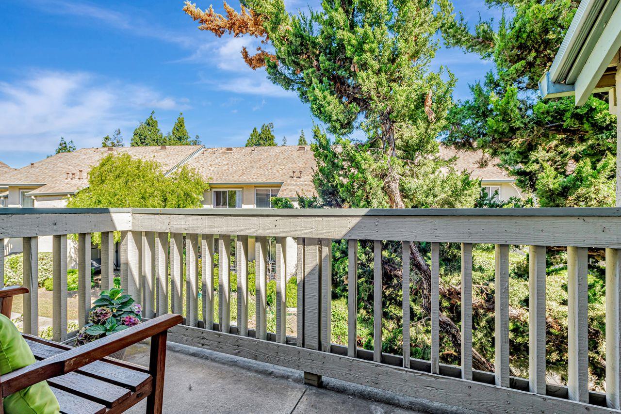 Detail Gallery Image 32 of 40 For 1046 Summerplace Dr, San Jose,  CA 95122 - 1 Beds | 1/1 Baths