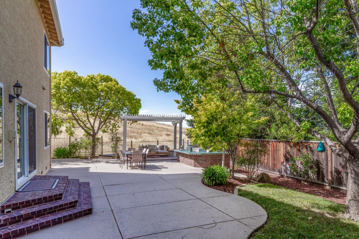Detail Gallery Image 18 of 23 For 7048 Huntsfield Ct, San Jose,  CA 95120 - 5 Beds | 4 Baths