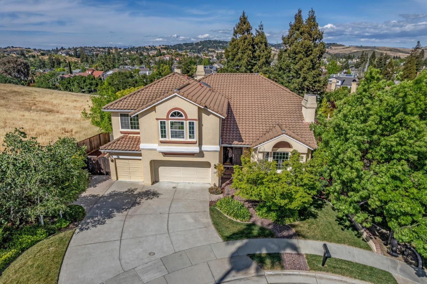Detail Gallery Image 20 of 23 For 7048 Huntsfield Ct, San Jose,  CA 95120 - 5 Beds | 4 Baths