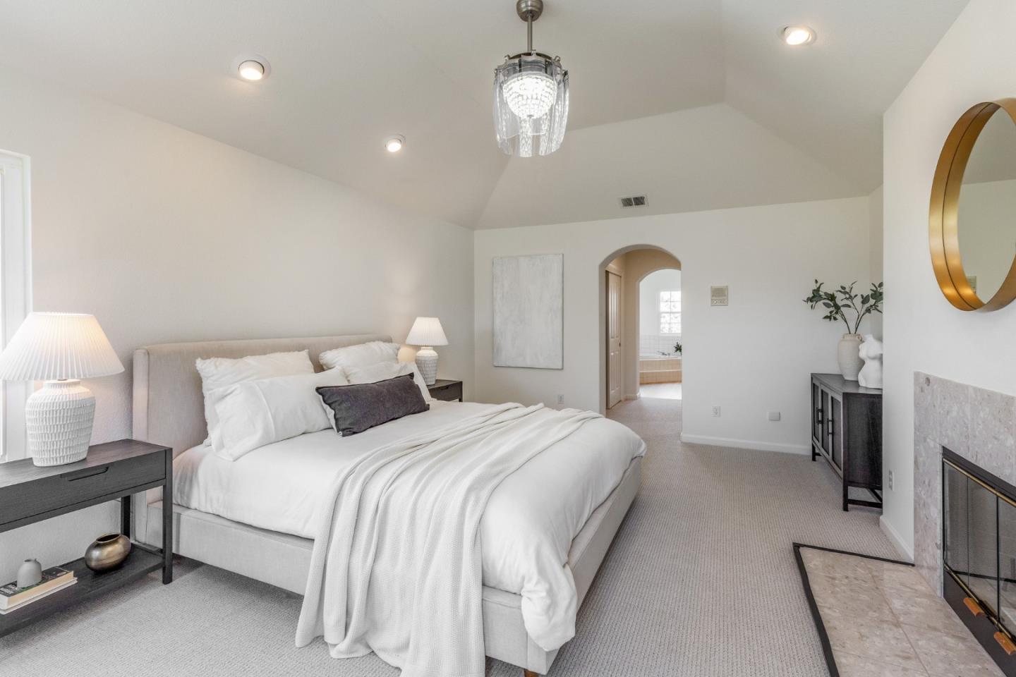 Detail Gallery Image 9 of 23 For 7048 Huntsfield Ct, San Jose,  CA 95120 - 5 Beds | 4 Baths