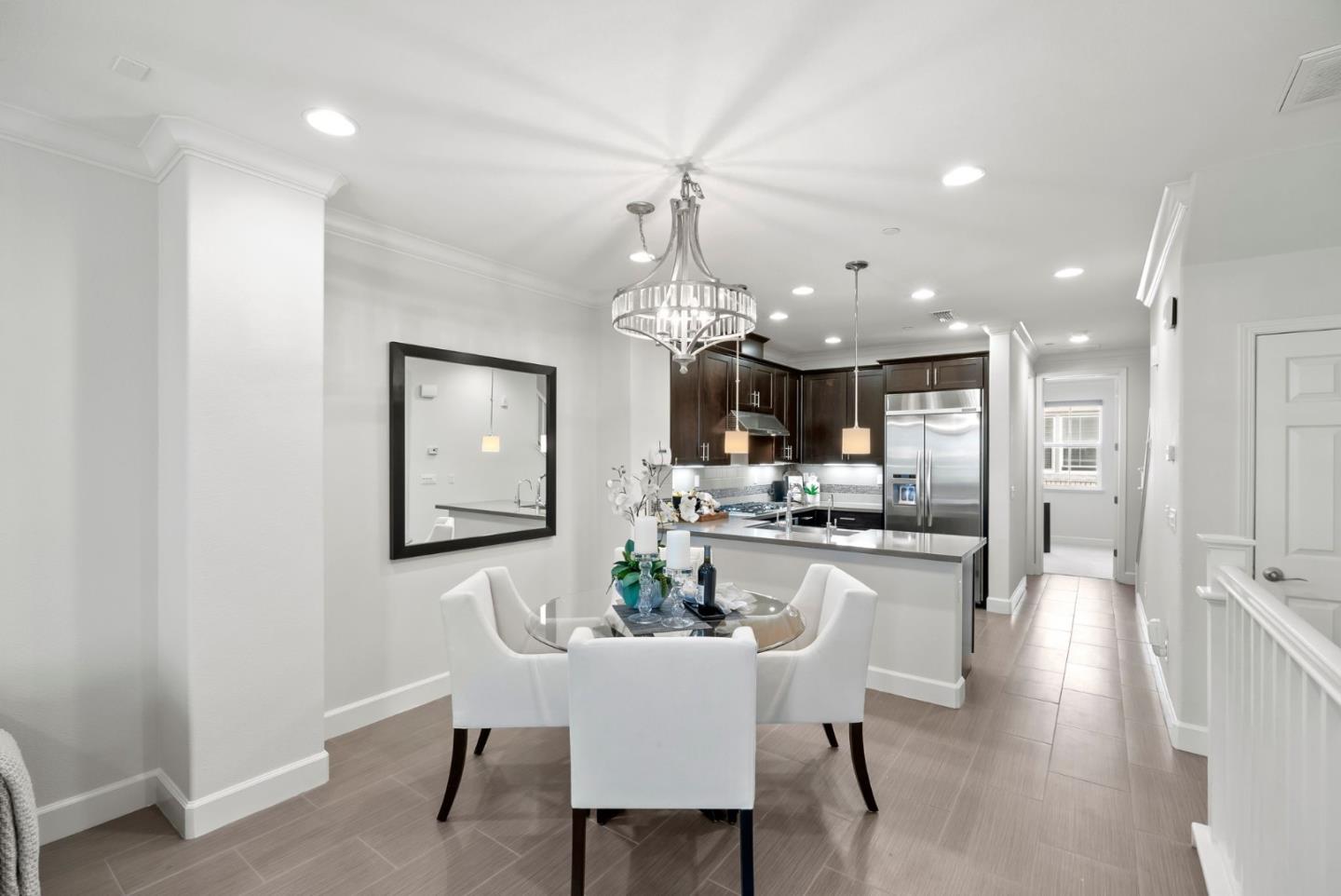 Detail Gallery Image 10 of 51 For 483 Rialto, San Jose,  CA 95128 - 3 Beds | 4 Baths