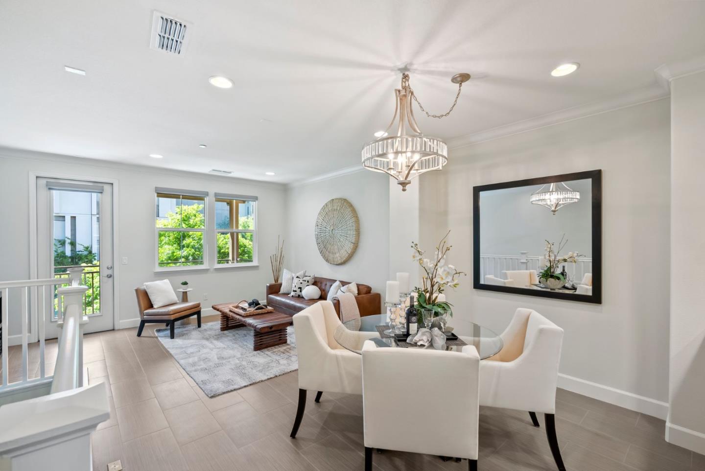 Detail Gallery Image 11 of 51 For 483 Rialto, San Jose,  CA 95128 - 3 Beds | 4 Baths