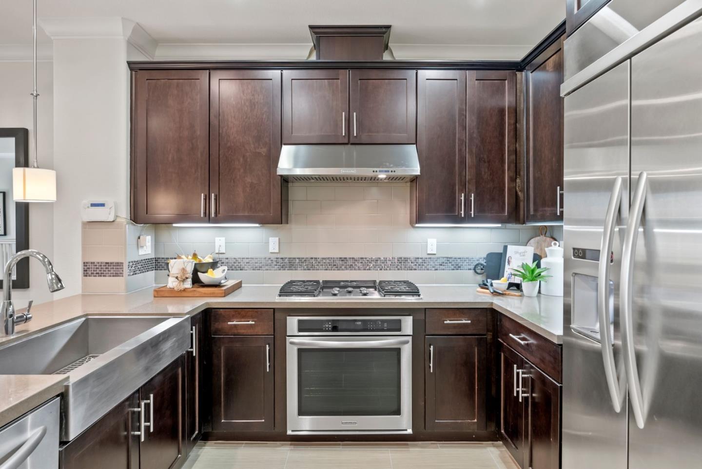 Detail Gallery Image 15 of 51 For 483 Rialto, San Jose,  CA 95128 - 3 Beds | 4 Baths