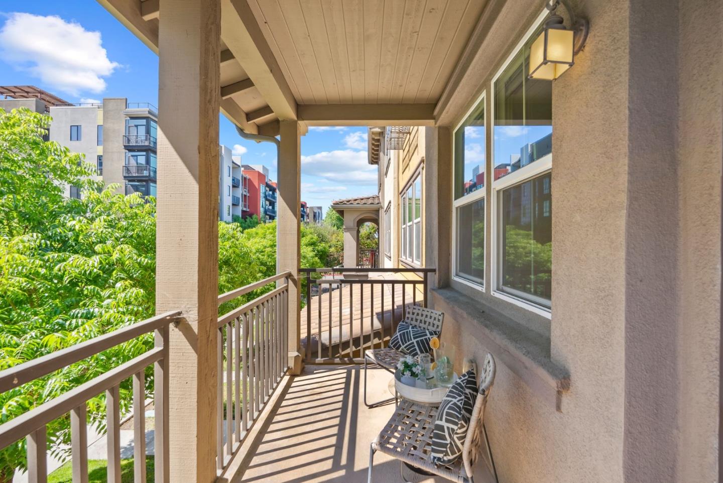 Detail Gallery Image 21 of 51 For 483 Rialto, San Jose,  CA 95128 - 3 Beds | 4 Baths