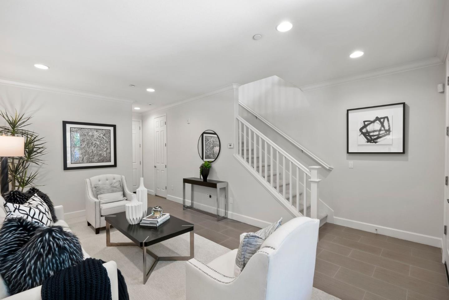 Detail Gallery Image 5 of 51 For 483 Rialto, San Jose,  CA 95128 - 3 Beds | 4 Baths