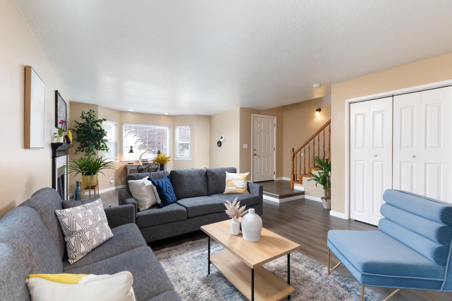 Detail Gallery Image 6 of 41 For 107 Pauline Dr, Watsonville,  CA 95076 - 6 Beds | 2/1 Baths