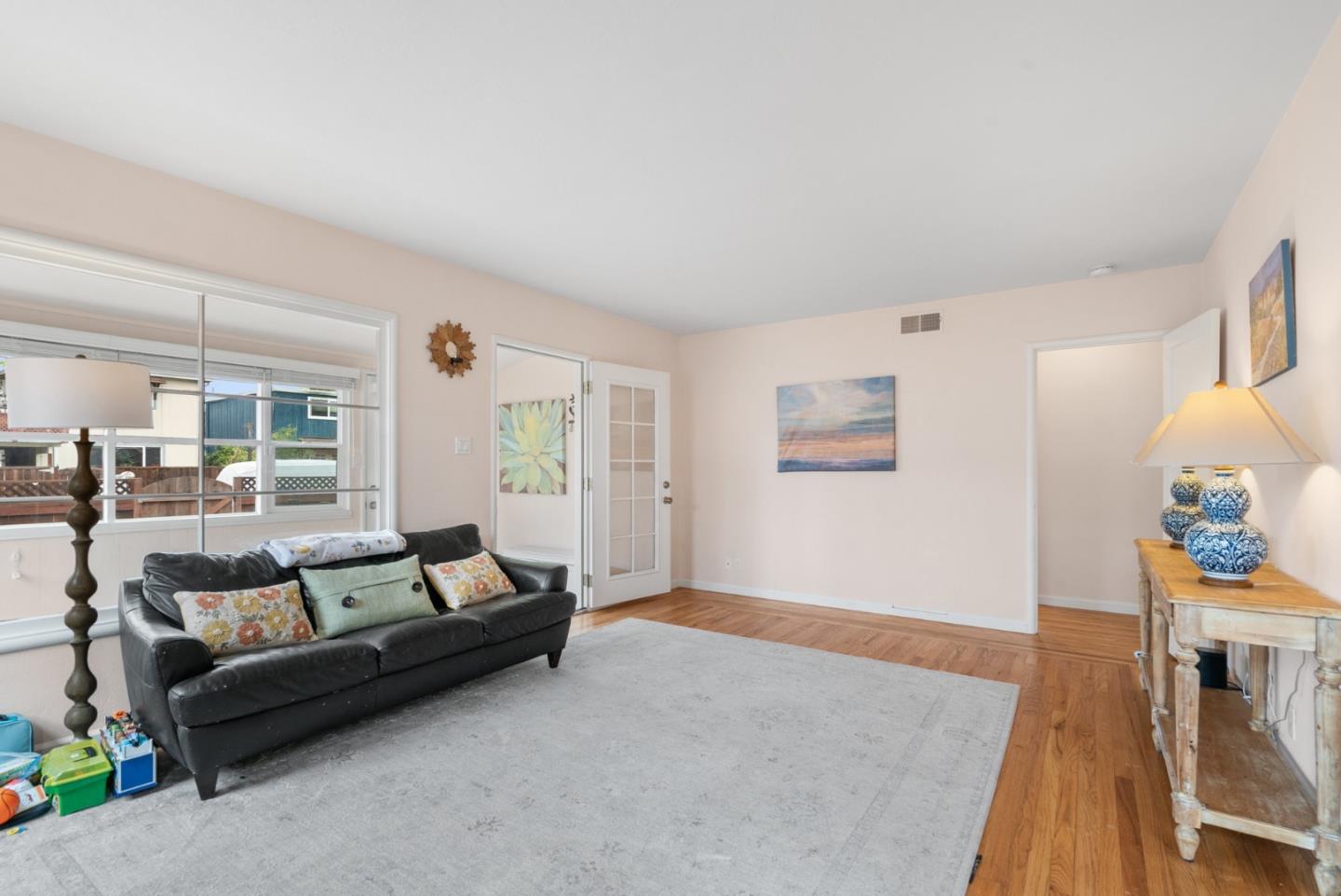 Detail Gallery Image 15 of 42 For 525 Laverne Ave, Aptos,  CA 95003 - 2 Beds | 1 Baths