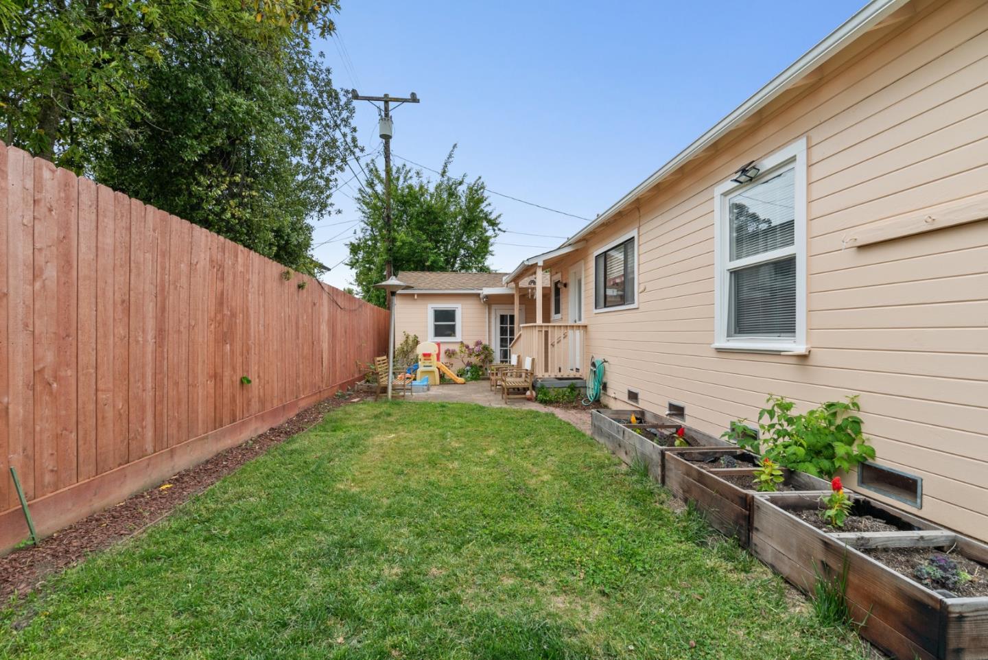 Detail Gallery Image 33 of 42 For 525 Laverne Ave, Aptos,  CA 95003 - 2 Beds | 1 Baths