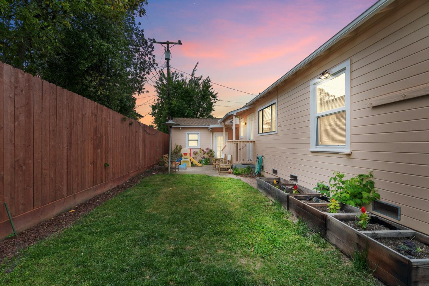 Detail Gallery Image 40 of 42 For 525 Laverne Ave, Aptos,  CA 95003 - 2 Beds | 1 Baths