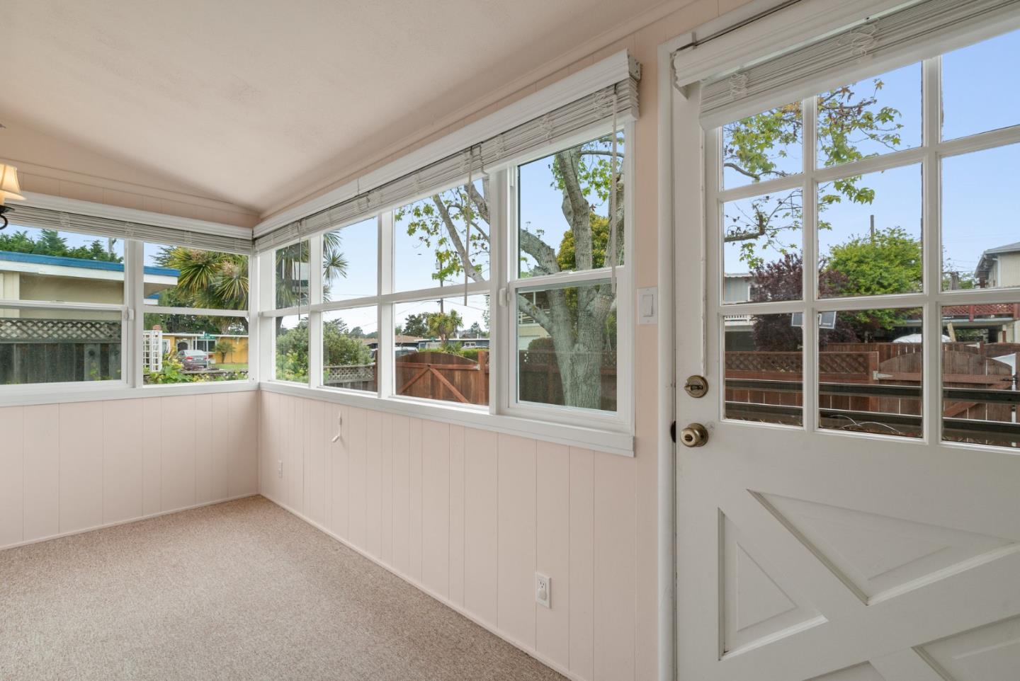 Detail Gallery Image 8 of 42 For 525 Laverne Ave, Aptos,  CA 95003 - 2 Beds | 1 Baths