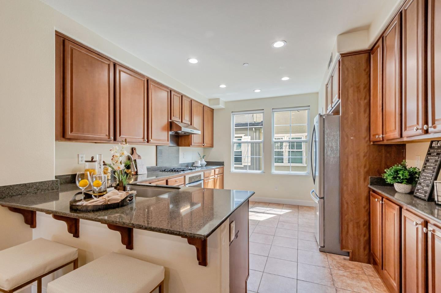 Detail Gallery Image 8 of 22 For 1642 Lorient Ter, San Jose,  CA 95133 - 2 Beds | 2 Baths
