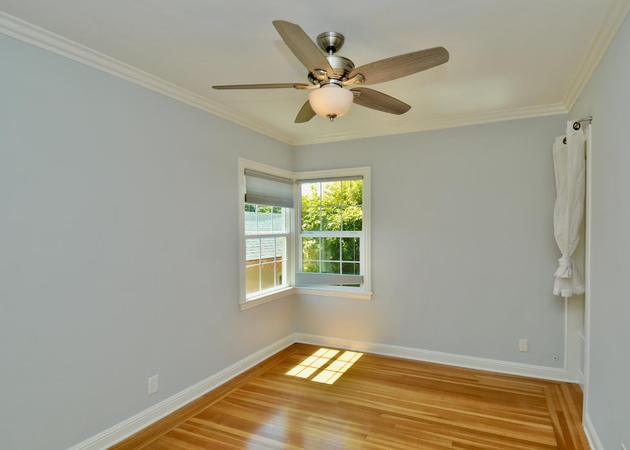 Detail Gallery Image 14 of 17 For 525 9th Ave, San Mateo,  CA 94402 - 3 Beds | 2 Baths
