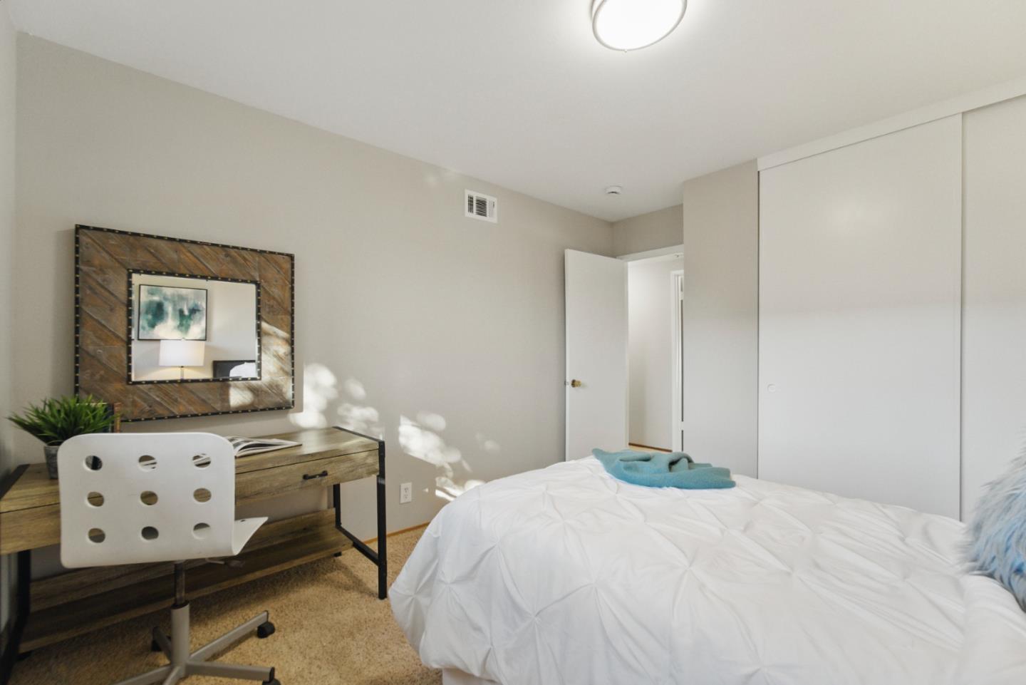 Detail Gallery Image 19 of 35 For 639 Overland Way, San Jose,  CA 95111 - 3 Beds | 2/1 Baths