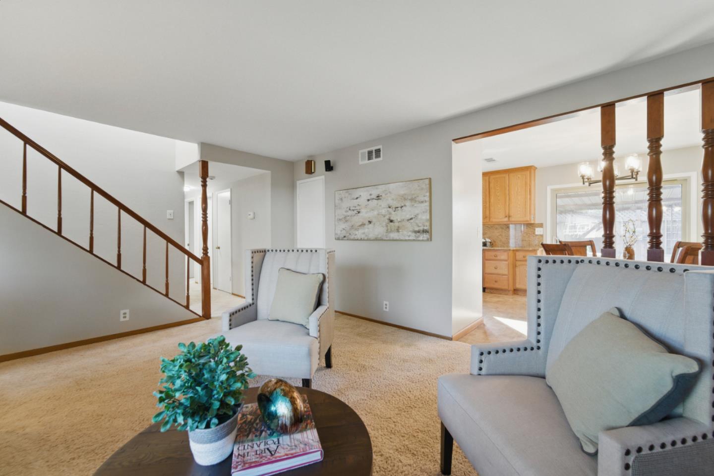 Detail Gallery Image 7 of 35 For 639 Overland Way, San Jose,  CA 95111 - 3 Beds | 2/1 Baths
