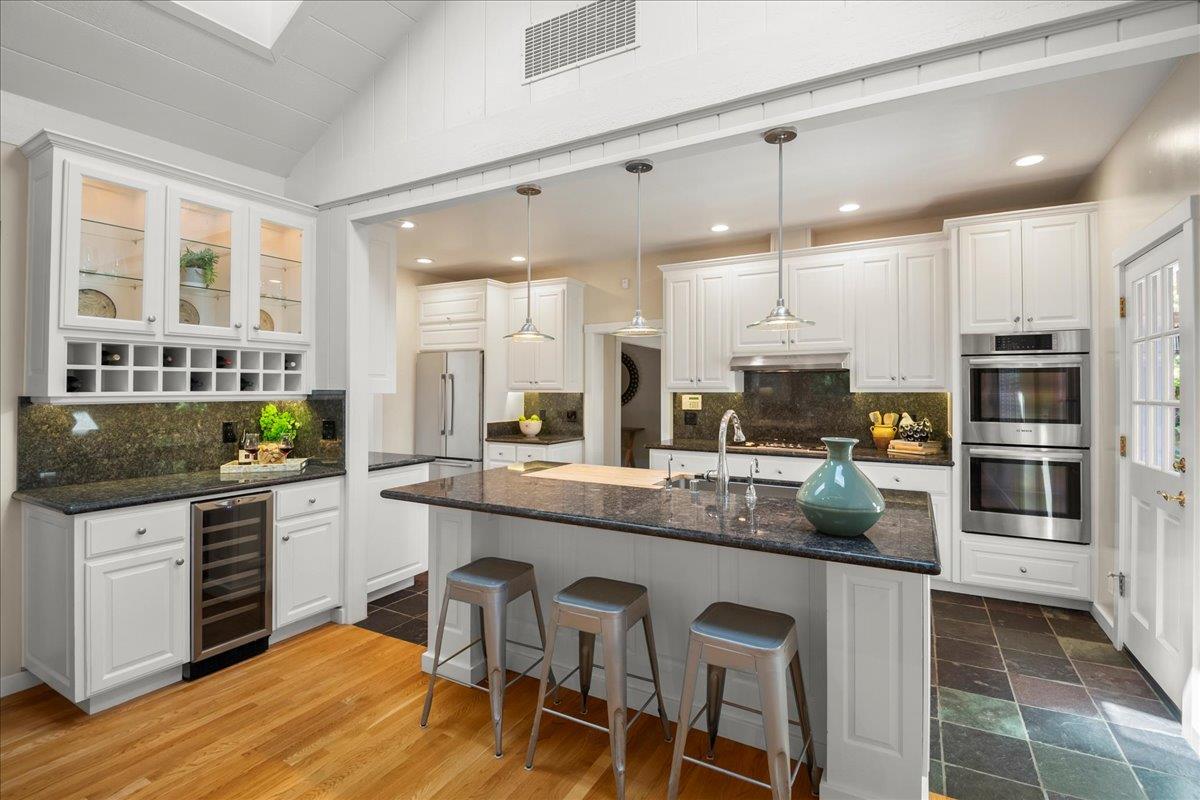 Detail Gallery Image 10 of 36 For 57 Ellenwood Ave, Los Gatos,  CA 95030 - 4 Beds | 4/1 Baths