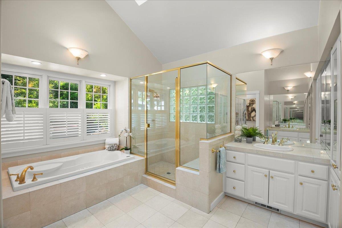 Detail Gallery Image 18 of 36 For 57 Ellenwood Ave, Los Gatos,  CA 95030 - 4 Beds | 4/1 Baths