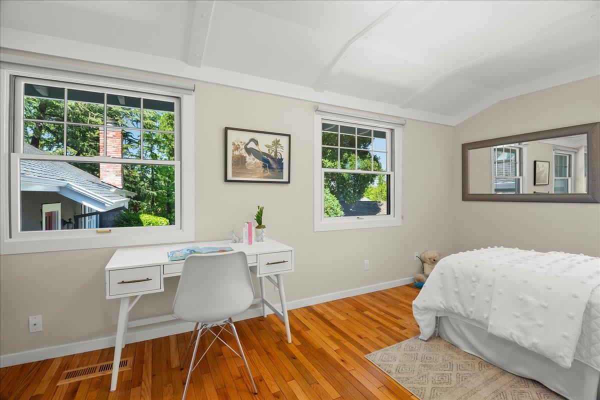 Detail Gallery Image 24 of 36 For 57 Ellenwood Ave, Los Gatos,  CA 95030 - 4 Beds | 4/1 Baths