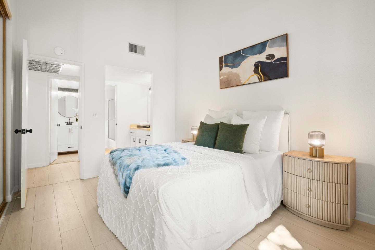 Detail Gallery Image 14 of 19 For 1050 Summermist Ct, San Jose,  CA 95122 - 1 Beds | 1 Baths