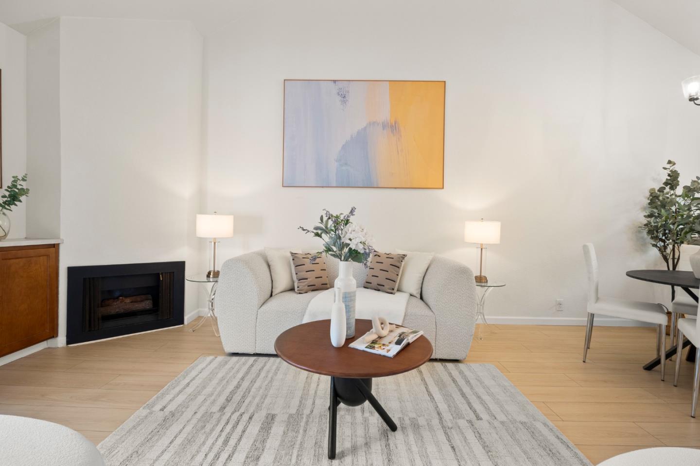 Detail Gallery Image 3 of 19 For 1050 Summermist Ct, San Jose,  CA 95122 - 1 Beds | 1 Baths