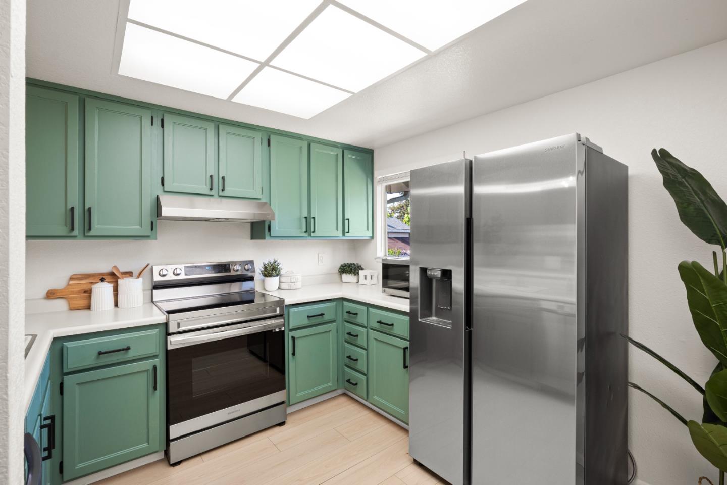 Detail Gallery Image 9 of 19 For 1050 Summermist Ct, San Jose,  CA 95122 - 1 Beds | 1 Baths