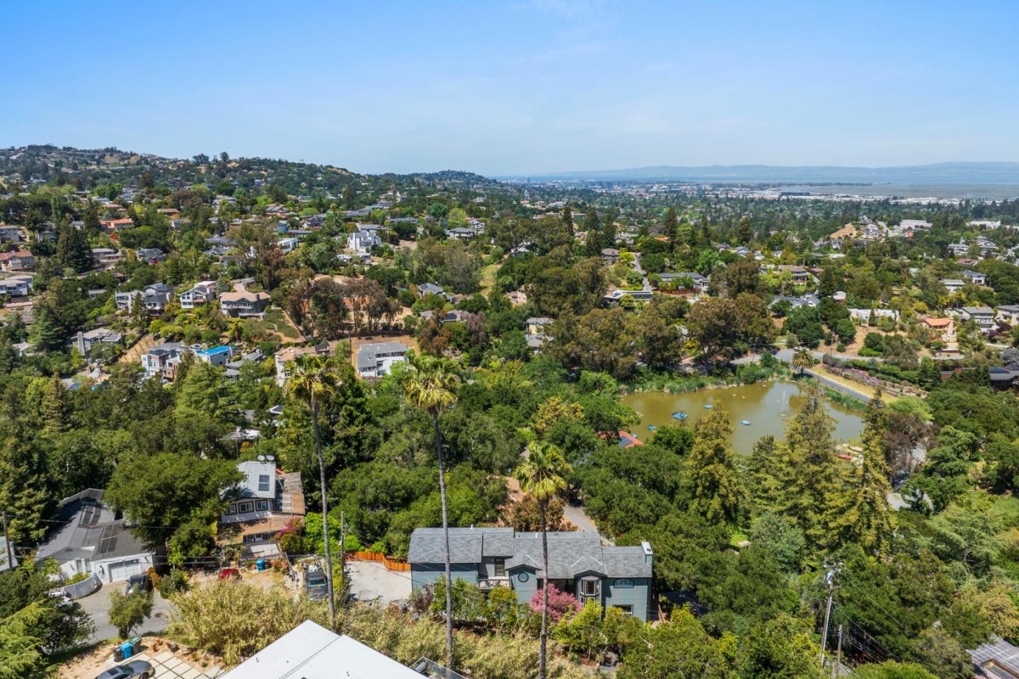 Detail Gallery Image 108 of 111 For 3554 Oak Knoll Dr, Redwood City,  CA 94062 - 3 Beds | 2/1 Baths