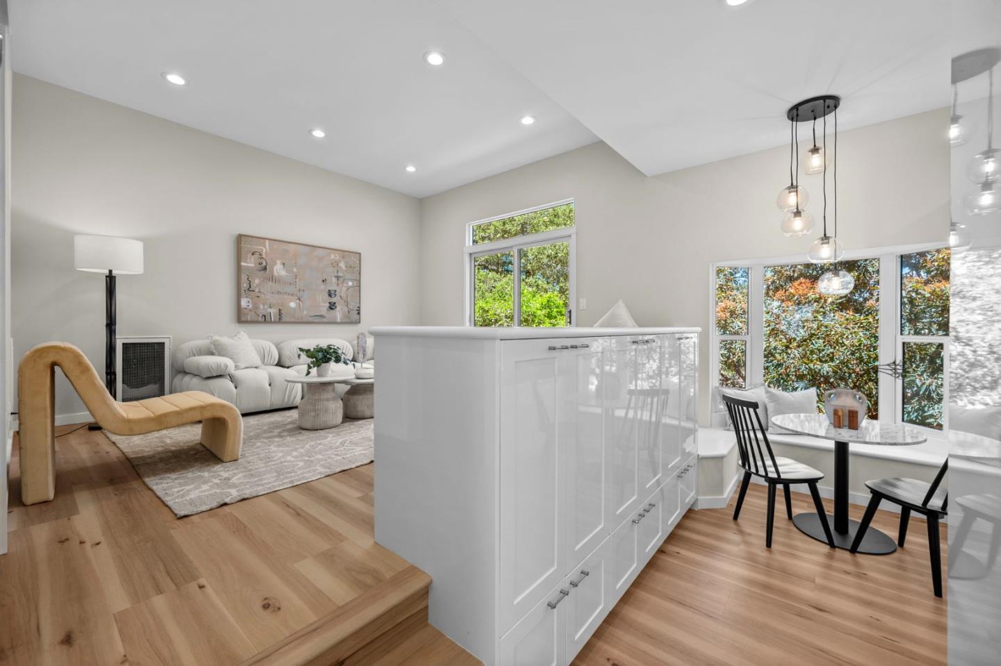 Detail Gallery Image 43 of 111 For 3554 Oak Knoll Dr, Redwood City,  CA 94062 - 3 Beds | 2/1 Baths