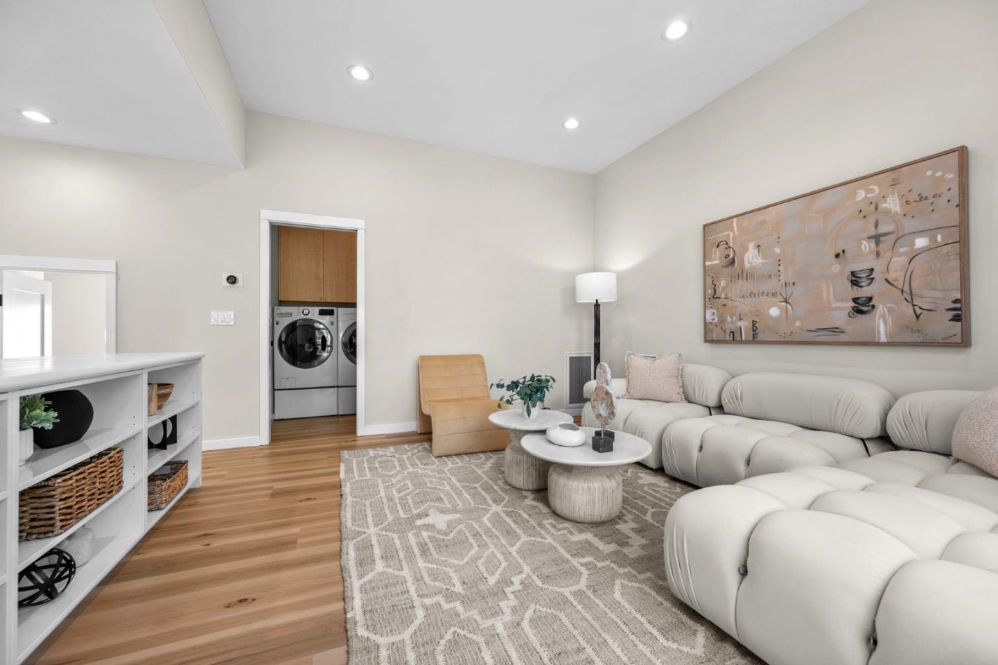 Detail Gallery Image 46 of 111 For 3554 Oak Knoll Dr, Redwood City,  CA 94062 - 3 Beds | 2/1 Baths