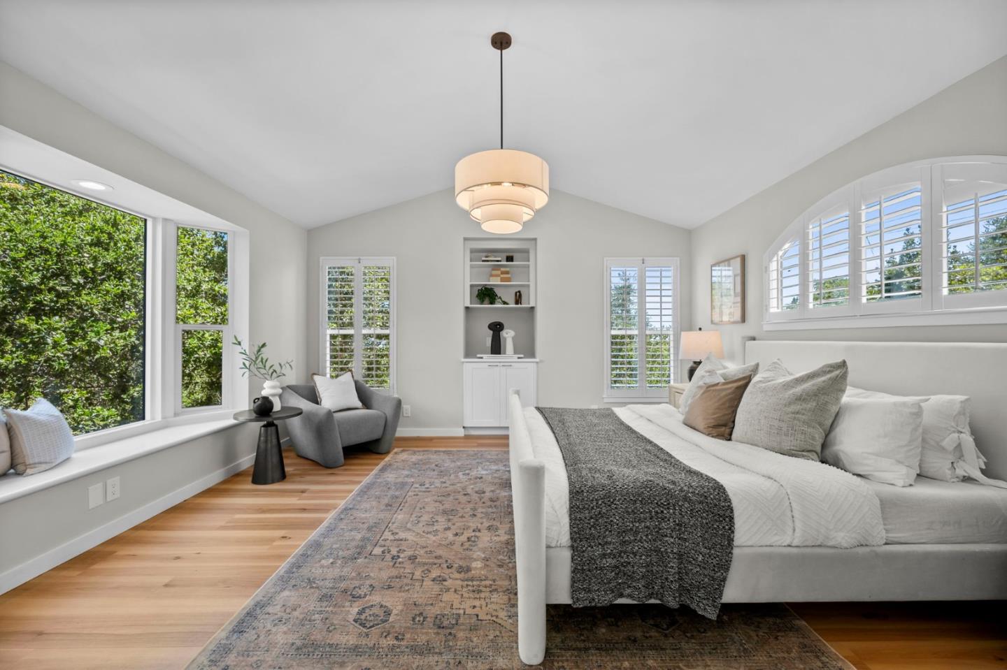 Detail Gallery Image 54 of 111 For 3554 Oak Knoll Dr, Redwood City,  CA 94062 - 3 Beds | 2/1 Baths