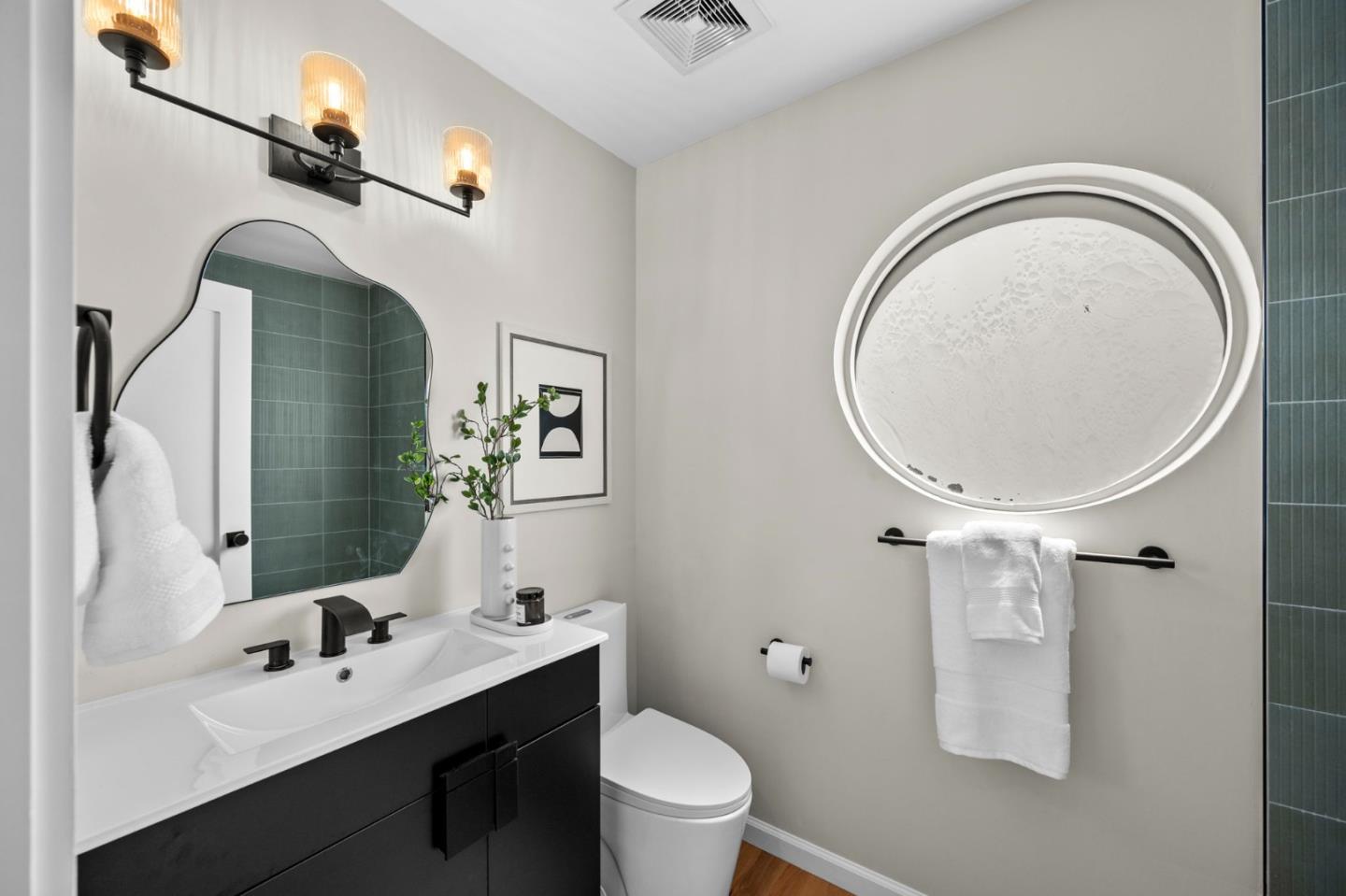 Detail Gallery Image 69 of 111 For 3554 Oak Knoll Dr, Redwood City,  CA 94062 - 3 Beds | 2/1 Baths
