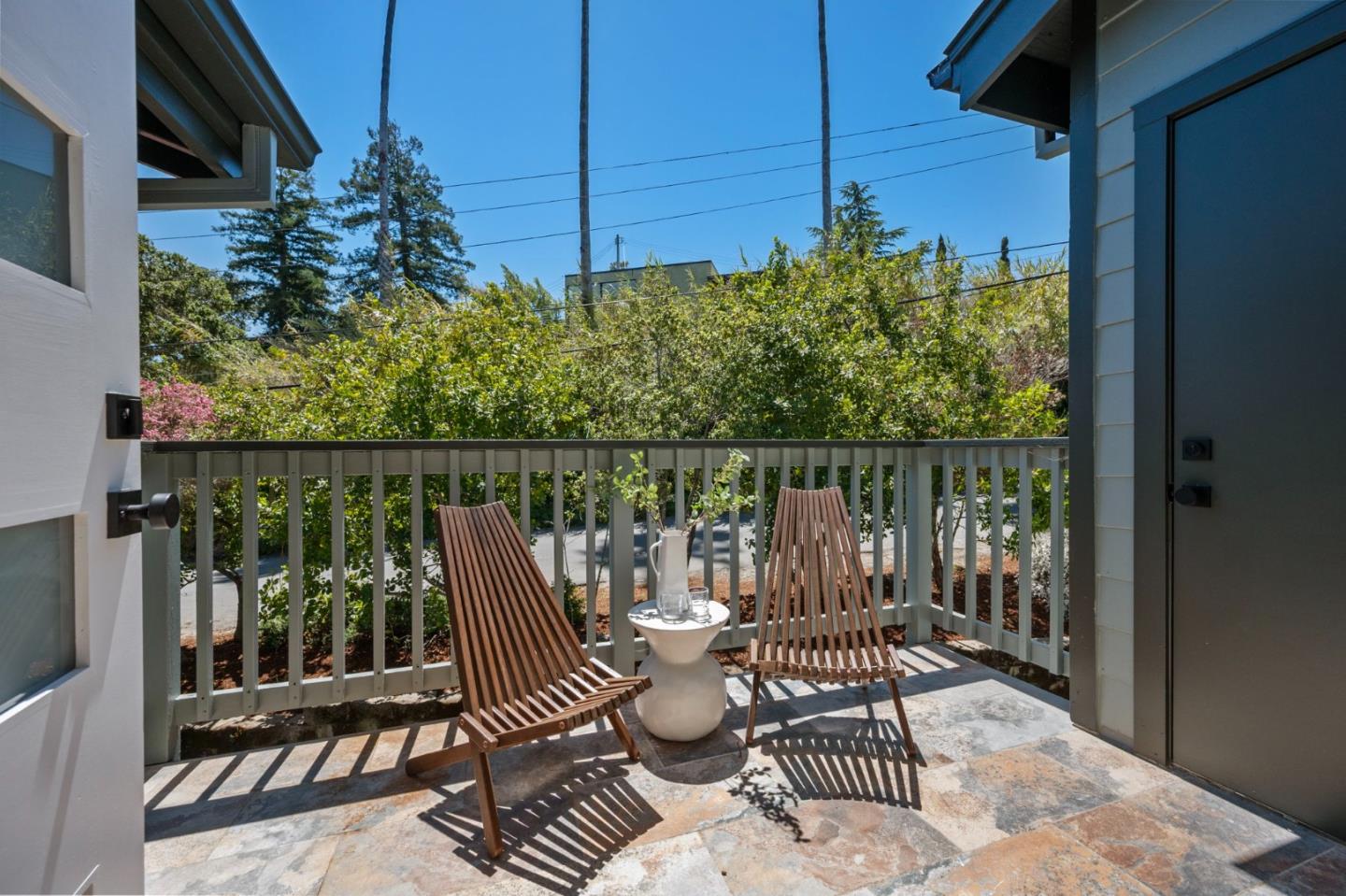 Detail Gallery Image 73 of 111 For 3554 Oak Knoll Dr, Redwood City,  CA 94062 - 3 Beds | 2/1 Baths