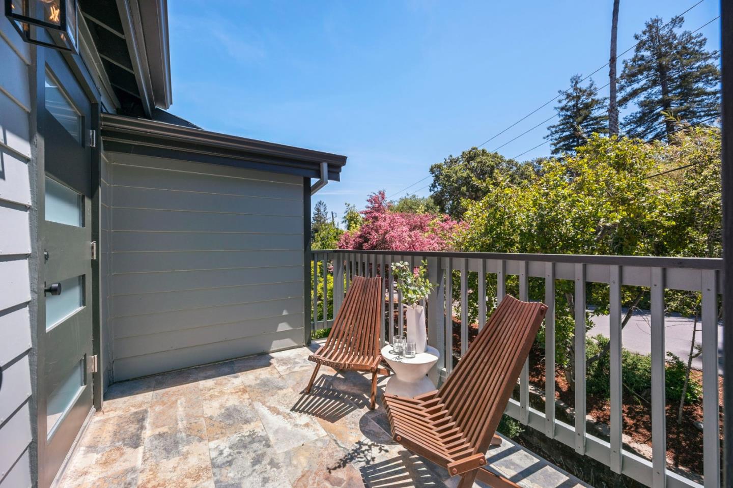 Detail Gallery Image 74 of 111 For 3554 Oak Knoll Dr, Redwood City,  CA 94062 - 3 Beds | 2/1 Baths
