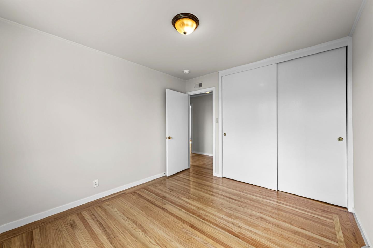 Detail Gallery Image 20 of 43 For 526 Redwood Ave, San Bruno,  CA 94066 - 3 Beds | 2 Baths