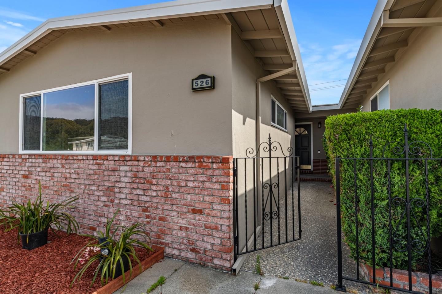 Detail Gallery Image 38 of 43 For 526 Redwood Ave, San Bruno,  CA 94066 - 3 Beds | 2 Baths