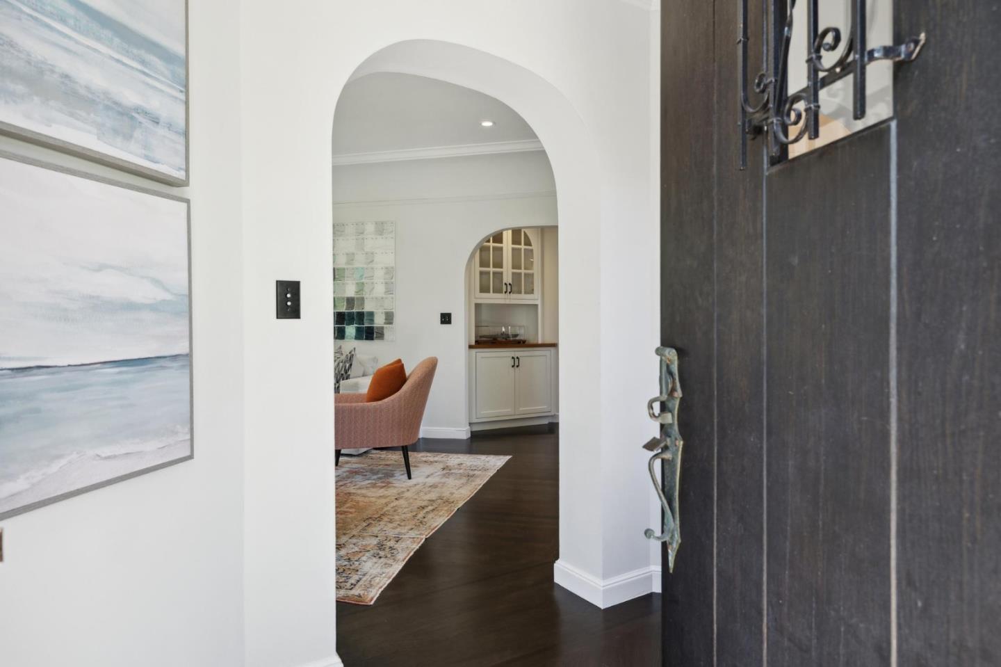 Detail Gallery Image 4 of 48 For 957 University Dr, Menlo Park,  CA 94025 - 4 Beds | 3 Baths