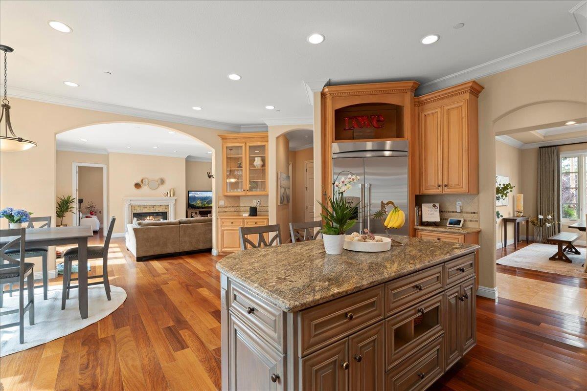 Detail Gallery Image 17 of 60 For 1271 Bellair Way, Menlo Park,  CA 94025 - 5 Beds | 4/1 Baths