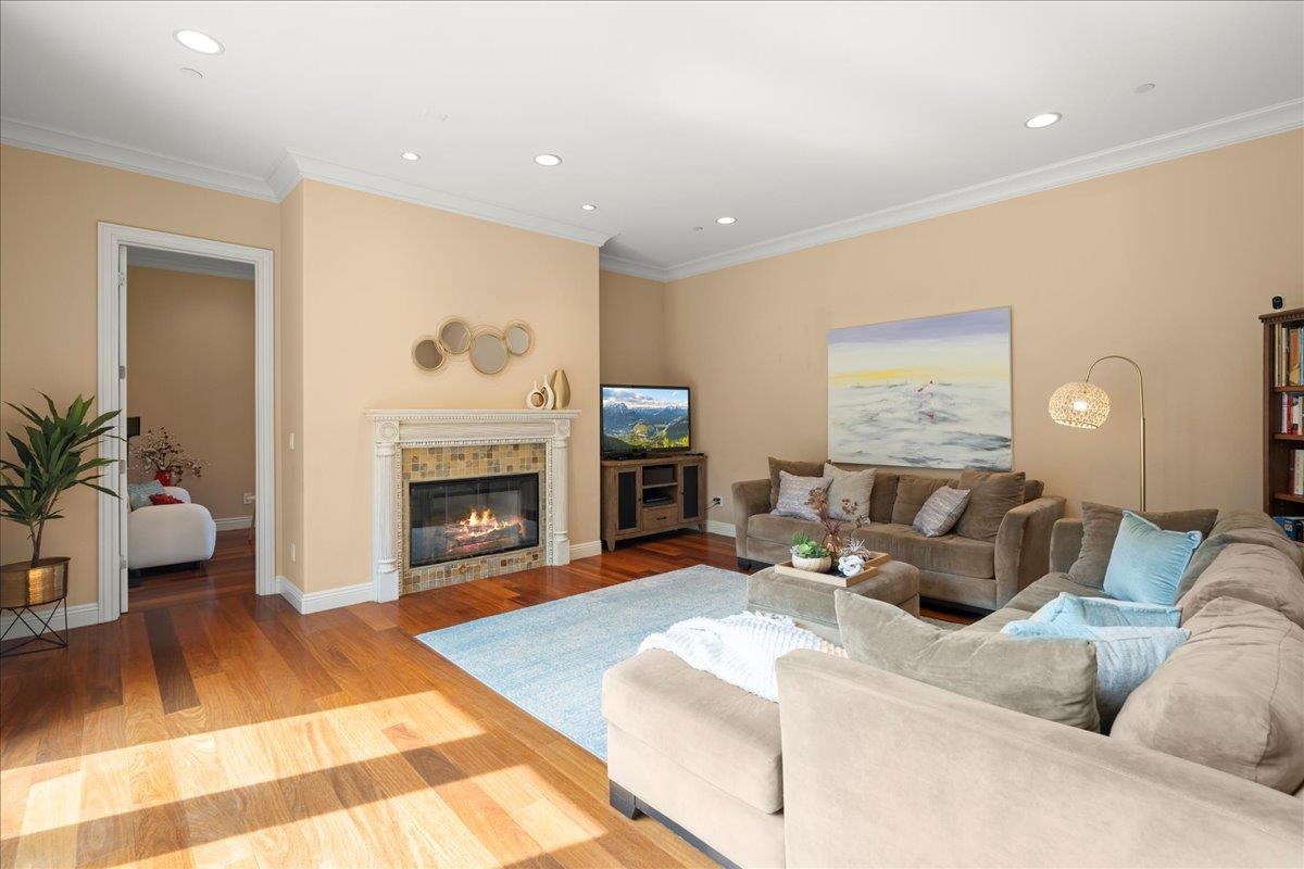 Detail Gallery Image 18 of 60 For 1271 Bellair Way, Menlo Park,  CA 94025 - 5 Beds | 4/1 Baths