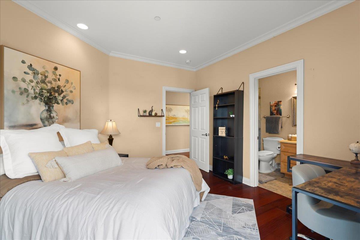 Detail Gallery Image 33 of 60 For 1271 Bellair Way, Menlo Park,  CA 94025 - 5 Beds | 4/1 Baths