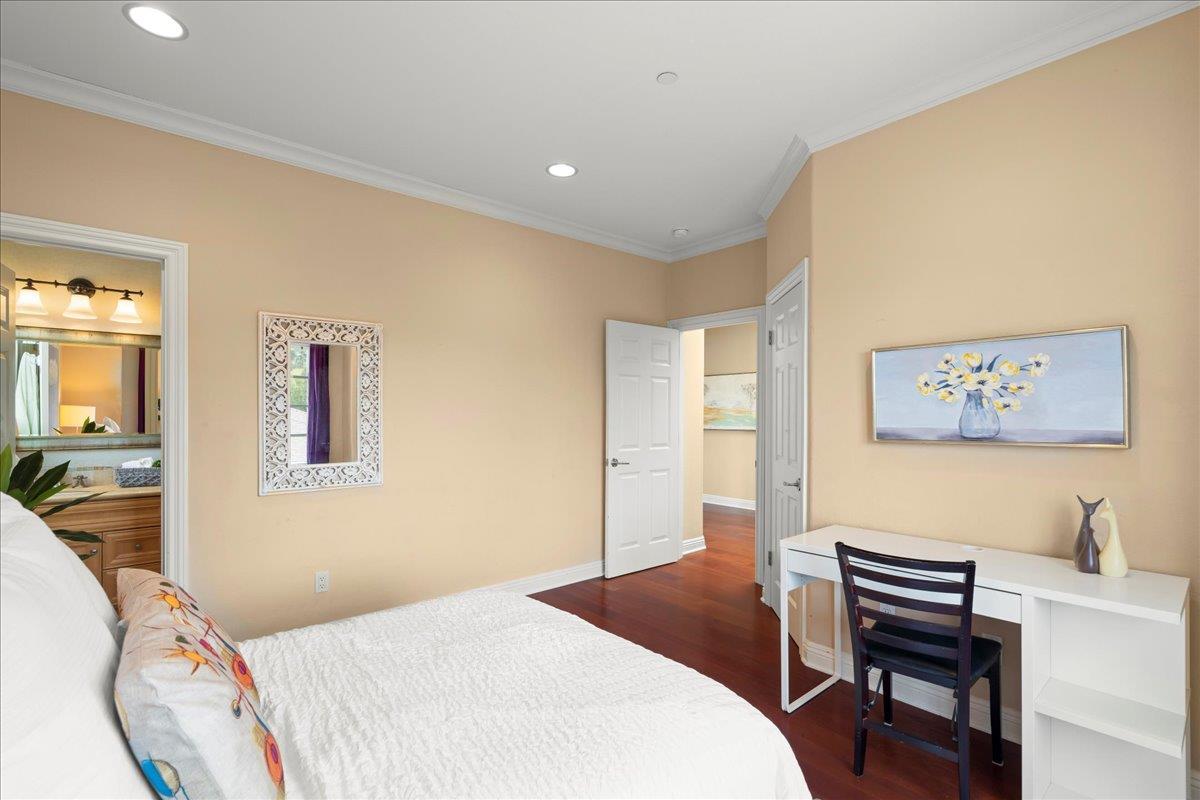 Detail Gallery Image 35 of 60 For 1271 Bellair Way, Menlo Park,  CA 94025 - 5 Beds | 4/1 Baths