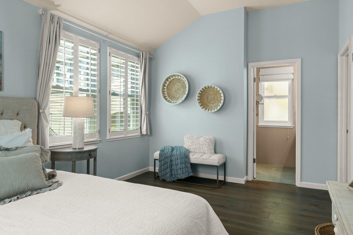 Detail Gallery Image 18 of 31 For 1051 Nobel Dr, Santa Cruz,  CA 95060 - 3 Beds | 2 Baths