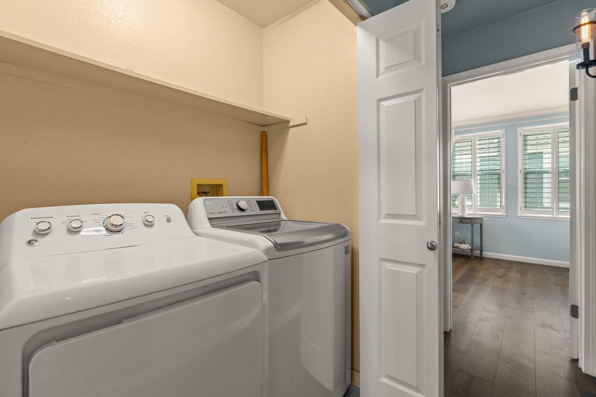 Detail Gallery Image 26 of 31 For 1051 Nobel Dr, Santa Cruz,  CA 95060 - 3 Beds | 2 Baths