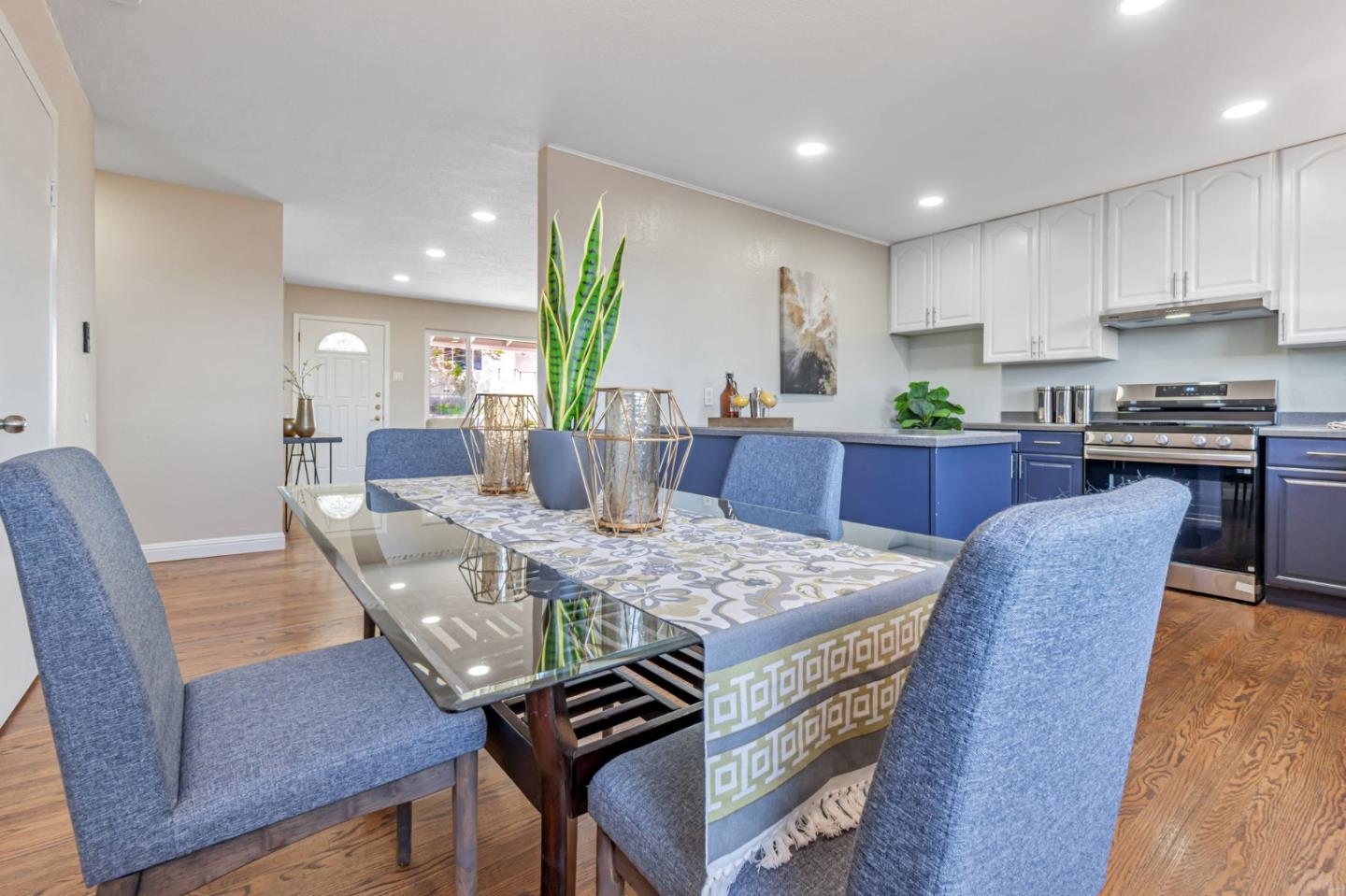 Detail Gallery Image 19 of 50 For 3810 Coronado Way, San Bruno,  CA 94066 - 3 Beds | 2 Baths