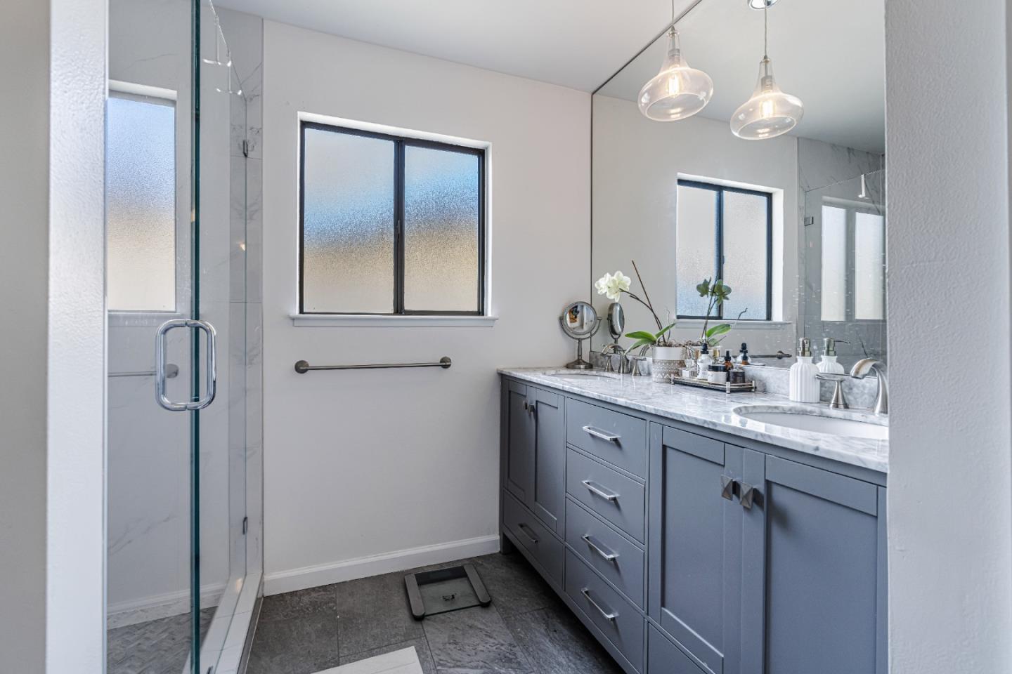 Detail Gallery Image 17 of 25 For 764 Bain Pl, Redwood City,  CA 94062 - 4 Beds | 3 Baths