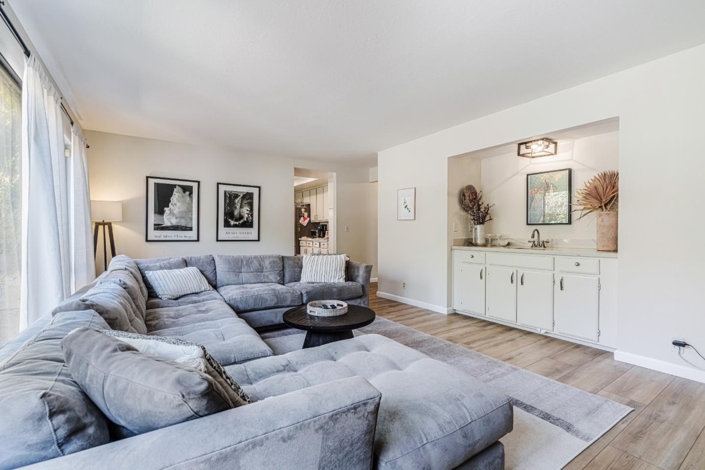 Detail Gallery Image 6 of 25 For 764 Bain Pl, Redwood City,  CA 94062 - 4 Beds | 3 Baths