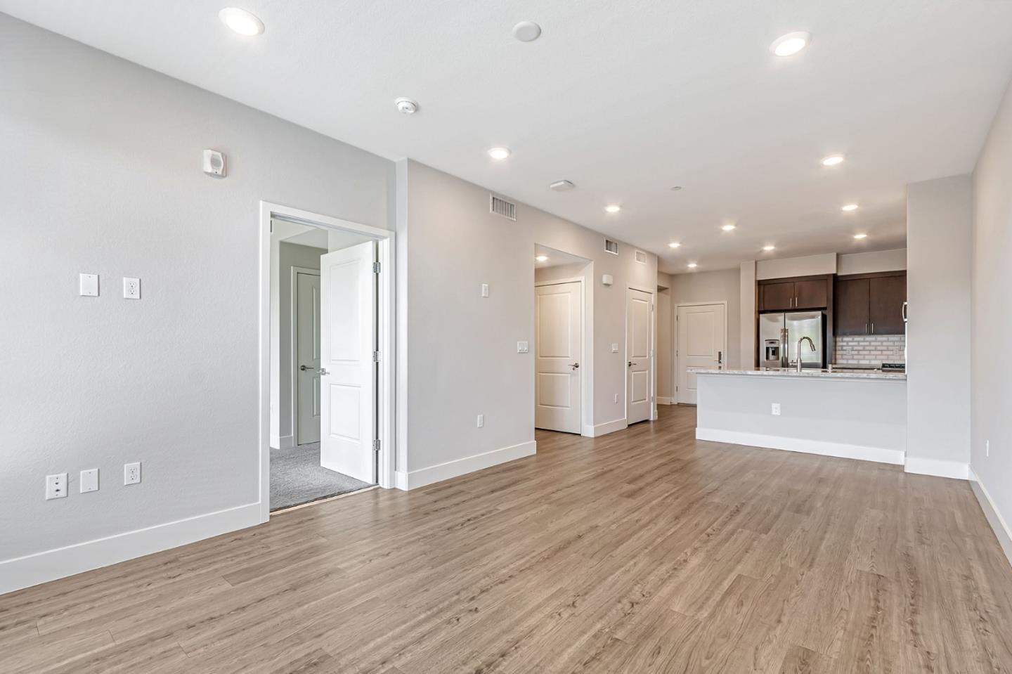 Detail Gallery Image 12 of 55 For 5951 Sunstone Dr #315,  San Jose,  CA 95123 - 2 Beds | 1 Baths