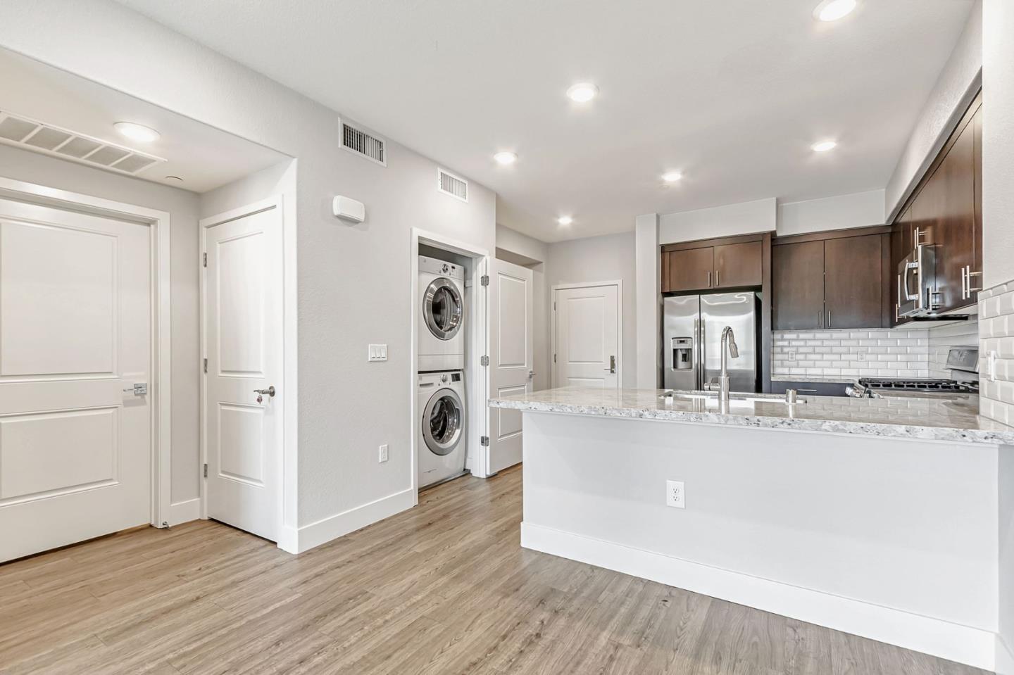 Detail Gallery Image 15 of 55 For 5951 Sunstone Dr #315,  San Jose,  CA 95123 - 2 Beds | 1 Baths
