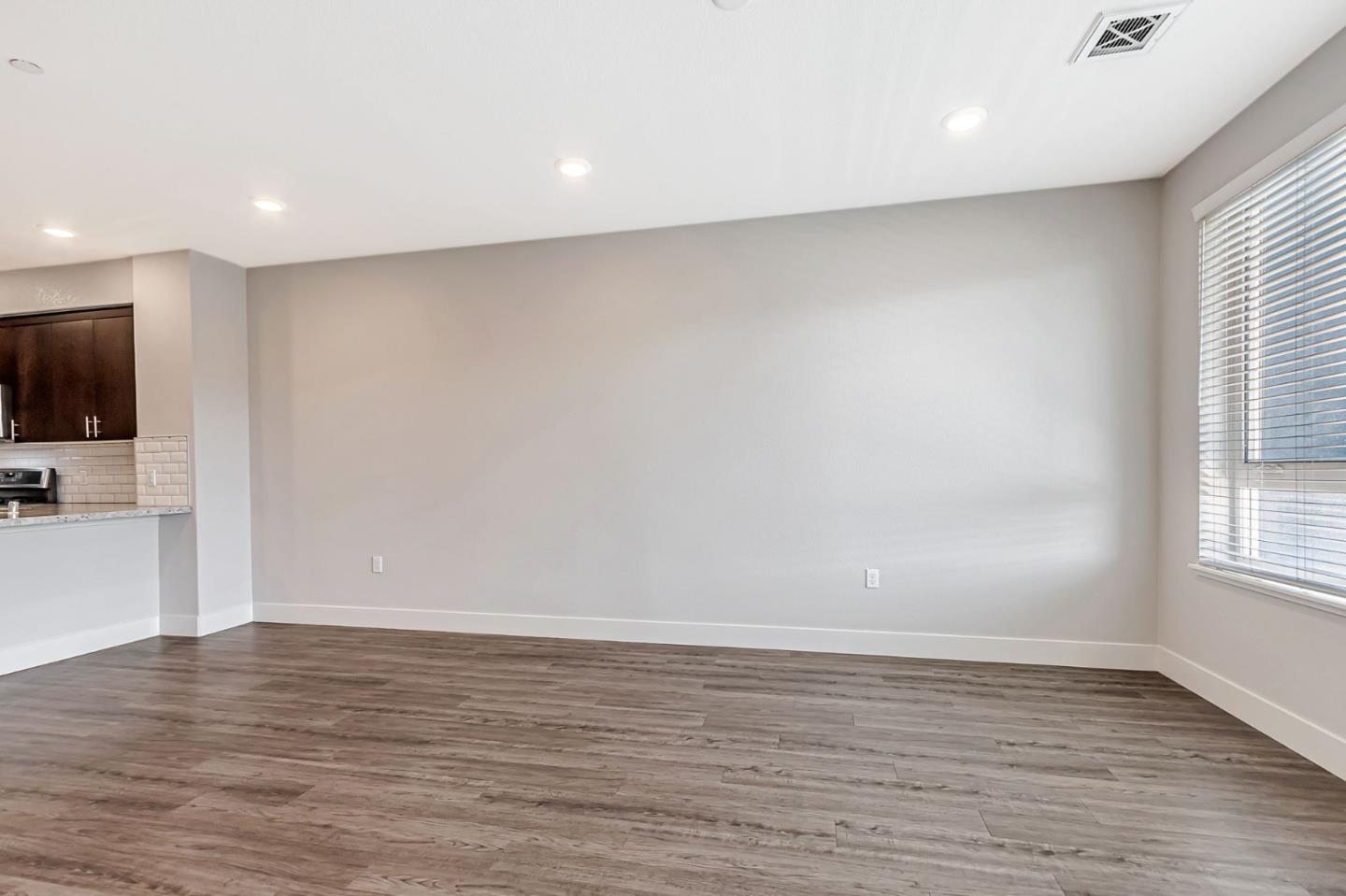Detail Gallery Image 16 of 55 For 5951 Sunstone Dr #315,  San Jose,  CA 95123 - 2 Beds | 1 Baths
