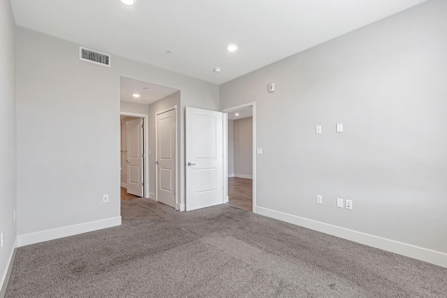 Detail Gallery Image 23 of 55 For 5951 Sunstone Dr #315,  San Jose,  CA 95123 - 2 Beds | 1 Baths