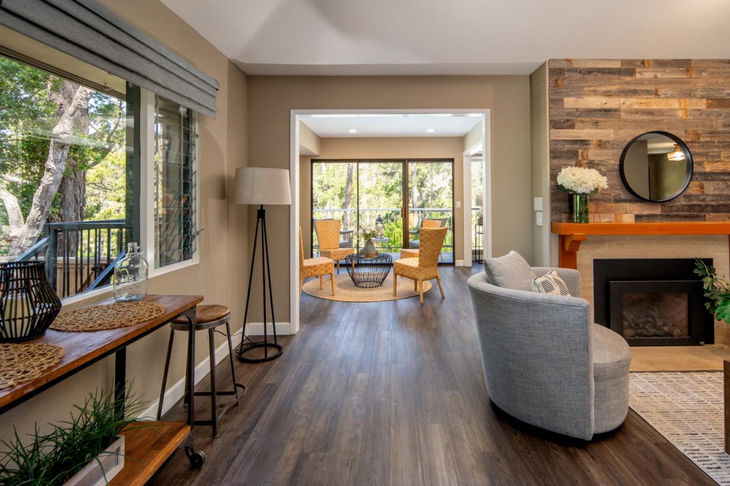 Detail Gallery Image 16 of 33 For 134 Del Mesa Carmel, Carmel,  CA 93923 - 2 Beds | 2 Baths