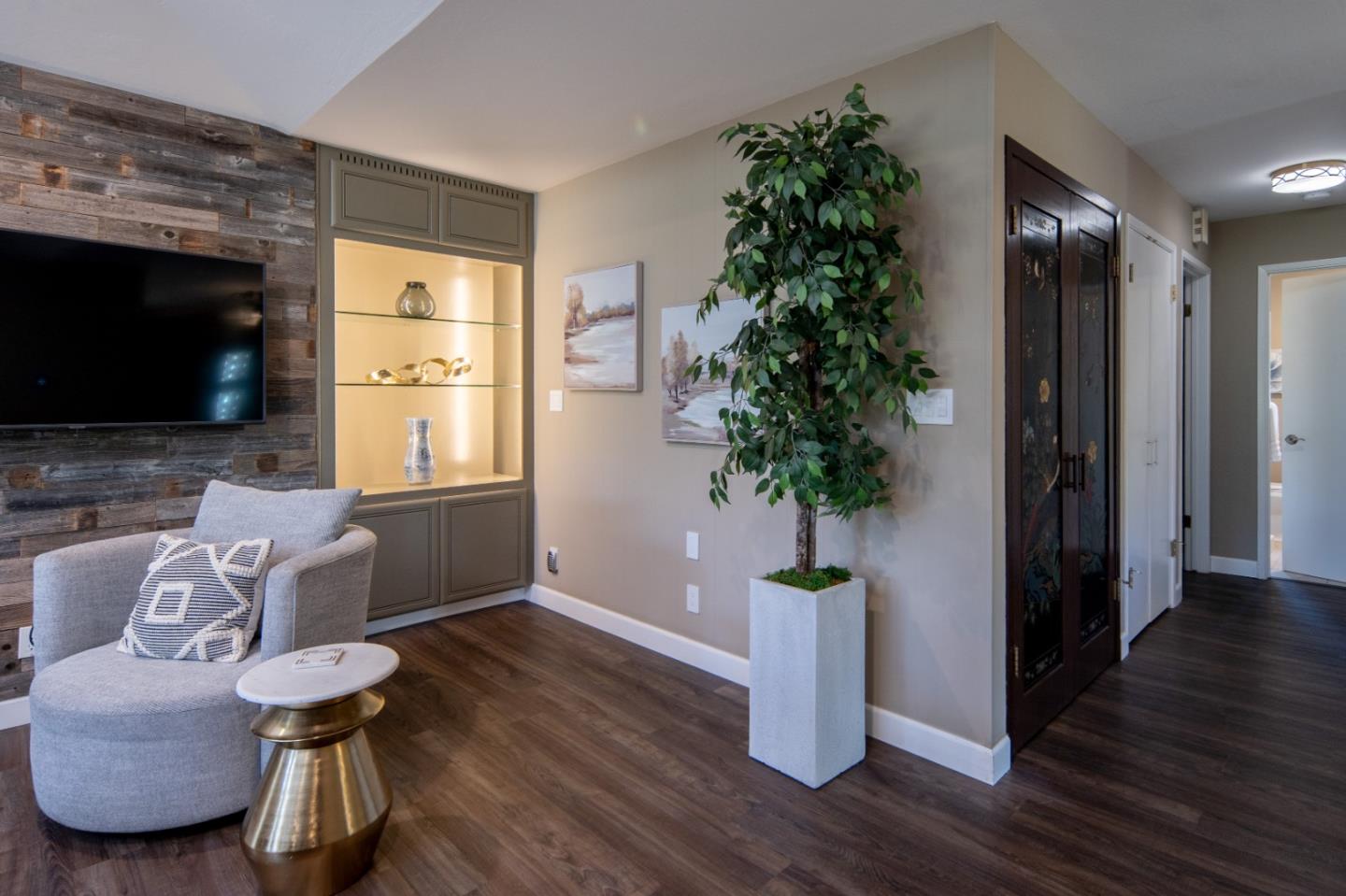 Detail Gallery Image 7 of 33 For 134 Del Mesa Carmel, Carmel,  CA 93923 - 2 Beds | 2 Baths